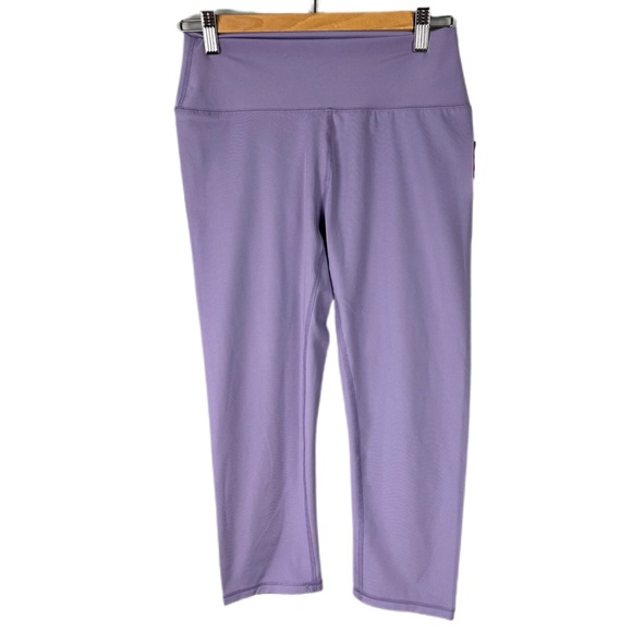 Lavender Lilac Purple High-Waisted 3/4 Capri Active Wear Leggings - Picture 1 of 6